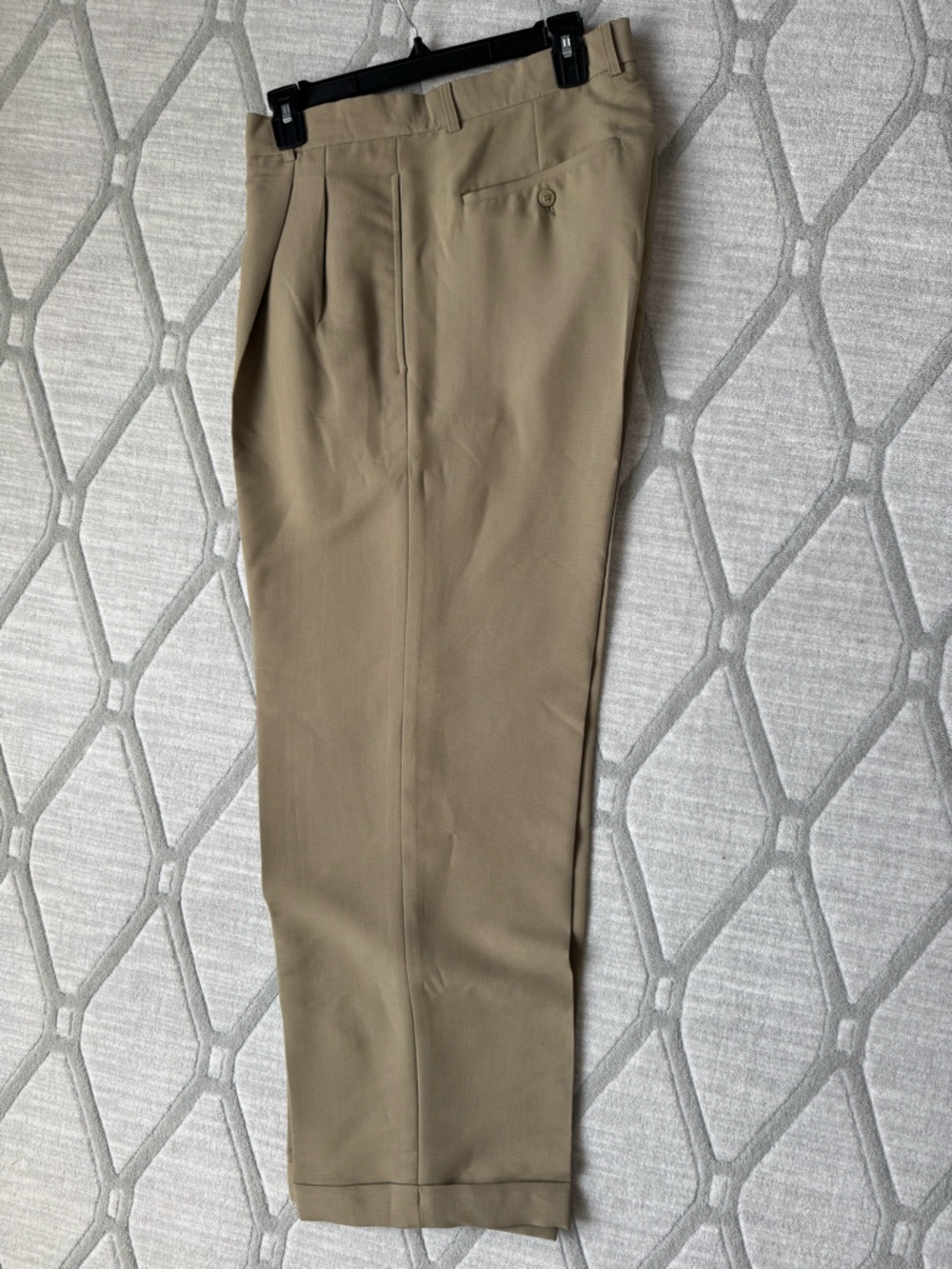 $320 FOLIO Saks Fifth Ave PANTS Pleated Cuffed Dark Tan Beige 36 x 30 Vintage